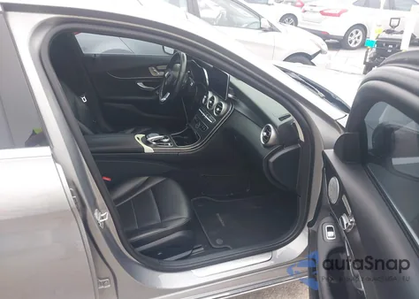 2015 Mercedes-Benz C 300 from USA, damaged, VIN 55SWF4JB7FU056039